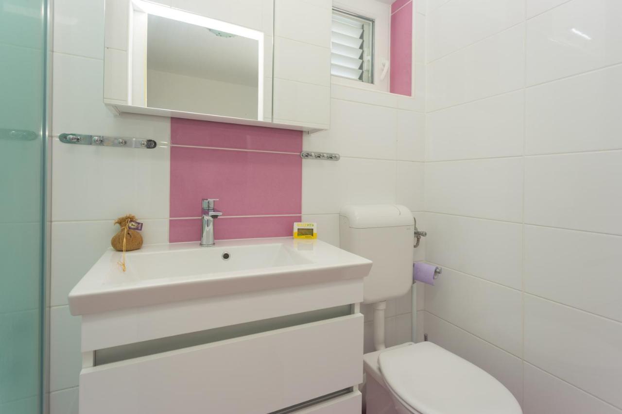 Apartment Antonia's Place By Kristonia